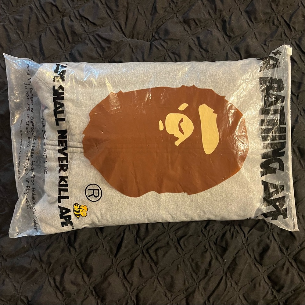 A Bathing Ape mens Gray graphic zip up hoodie